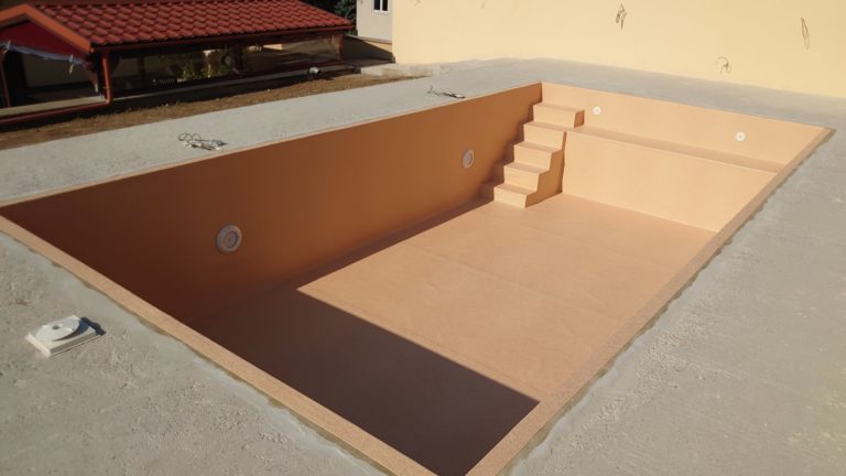 Murovaný bazén s fóliou RENOLIT ALKORPLAN TOUCH Relax