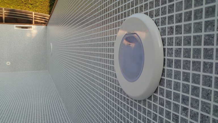 Murovaný bazén s fóliou RENOLIT ALKORPLAN CERAMICS Etna