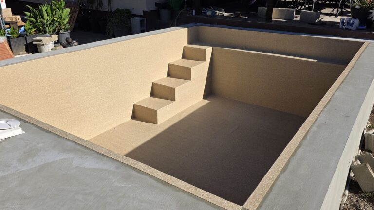 Murovaný bazén s fóliou HAOGENPLAST Stoneflex Sand 3D