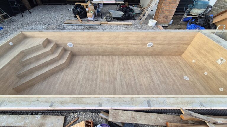 Murovaný bazén s fóliou HAOGENPLAST Larch Fresco 3D