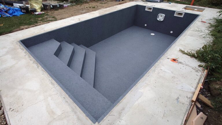 Murovaný bazén s fóliou HAOGENPLAST Stoneflex Slate 3D